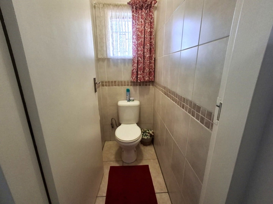 4 Bedroom Property for Sale in Sasolburg Ext 5 Free State